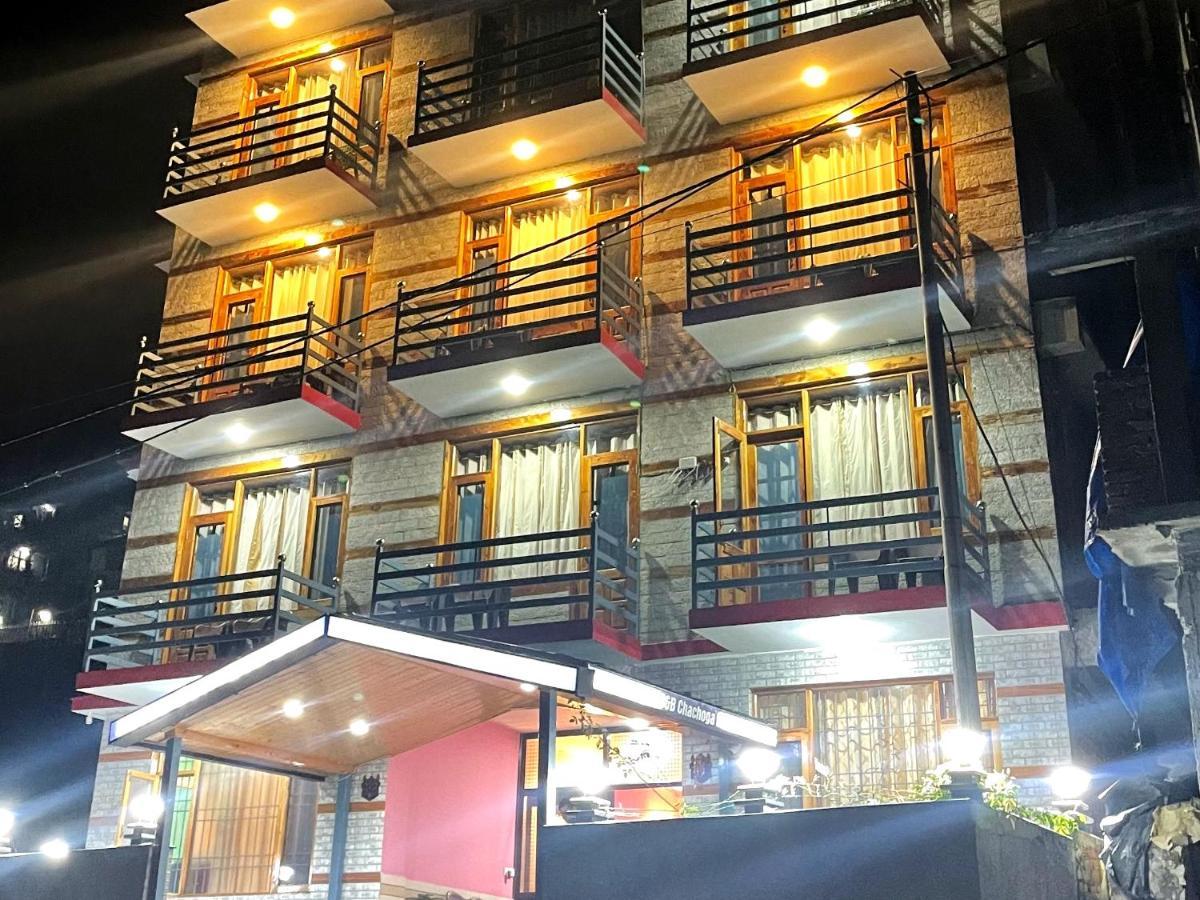 Lotus Hotel