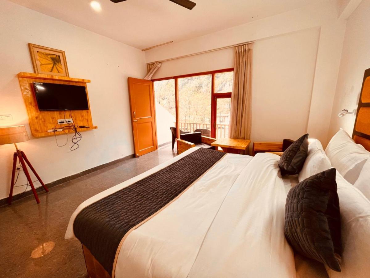 Himalayan Riverpark - A Four Star Luxury Hotel, 4* Manali (Himachal Pradesh)