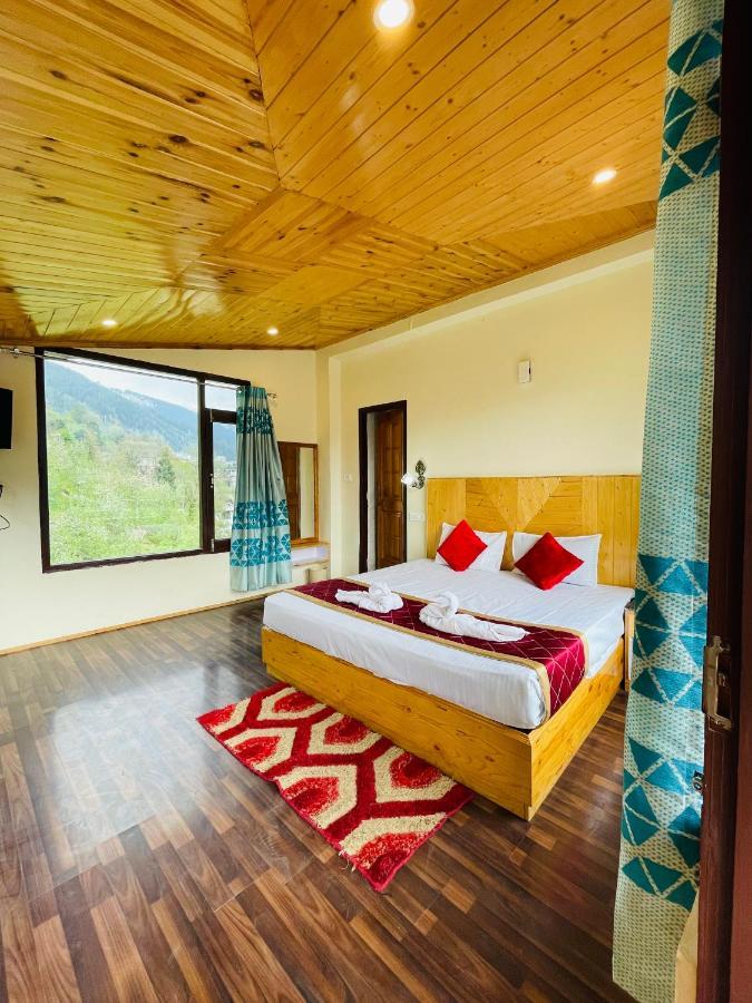 Royal View Guest house Manali (Himachal Pradesh)