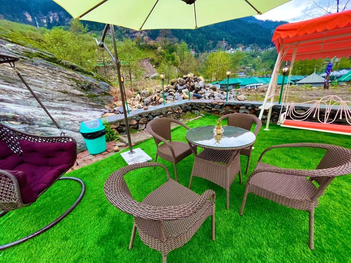 Happy Valley Riverside Resort, - Of The Year Hotel 4*