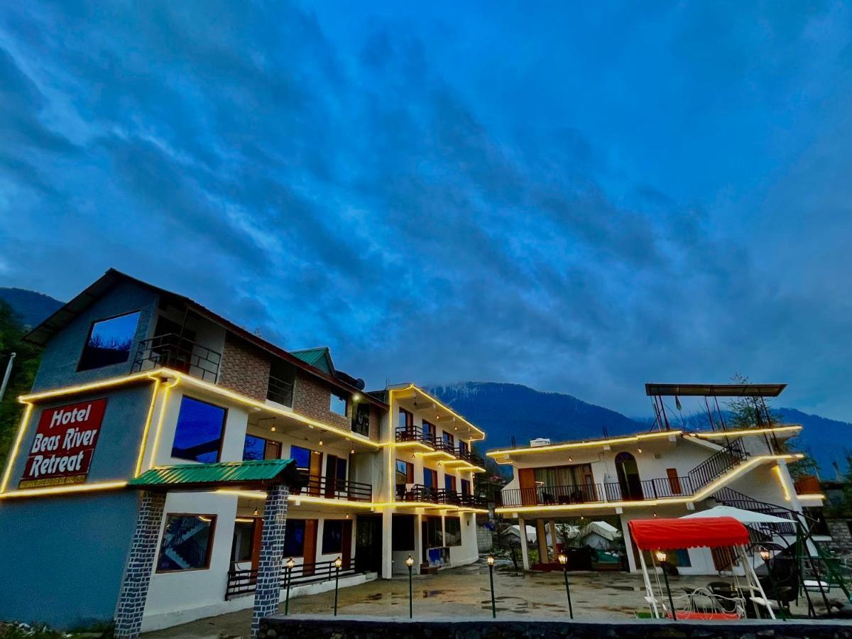 Hotel Happy Valley Riverside Resort, - Of The Year Manali (Himachal Pradesh)