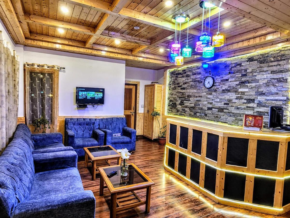 Luxury Planet Hotel 4*