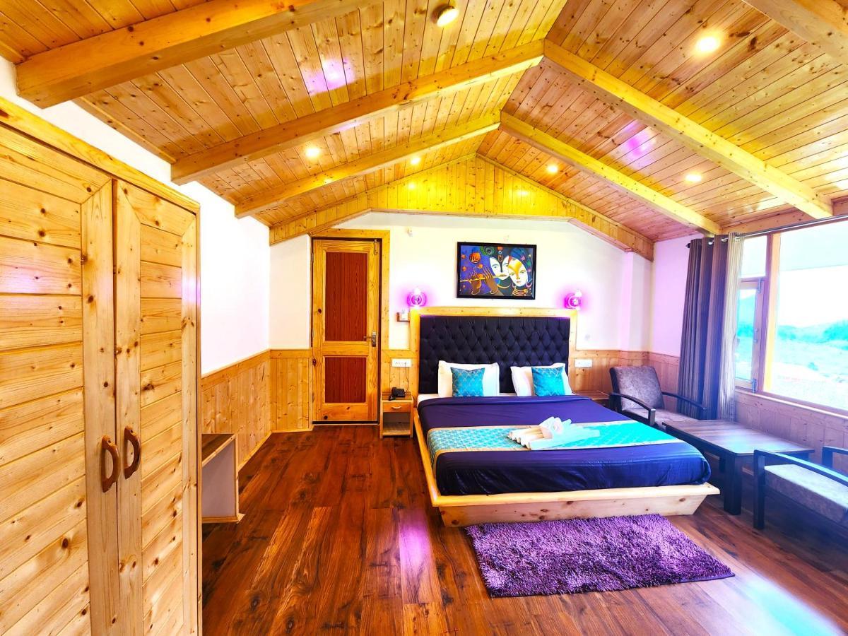 Luxury Planet Hotel 4*