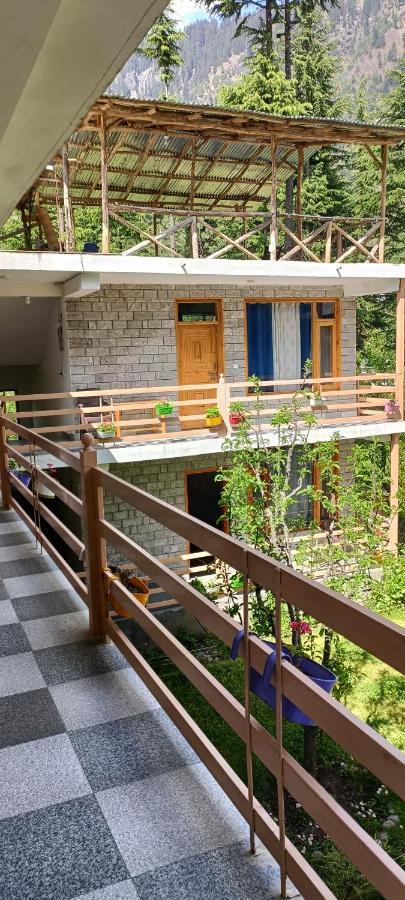 The Doors Homestay *