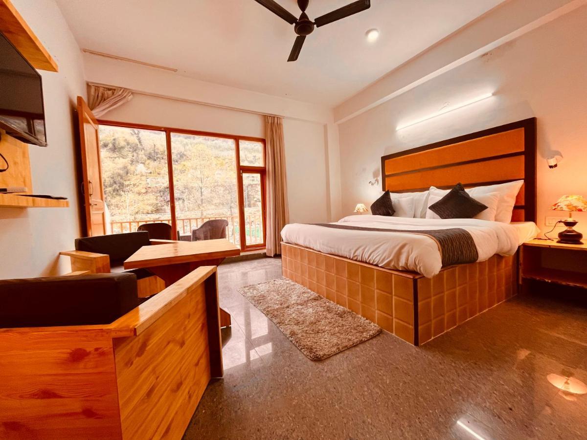 Riverdale Resort, - A Riverside M98160-24300 Hotel 4*