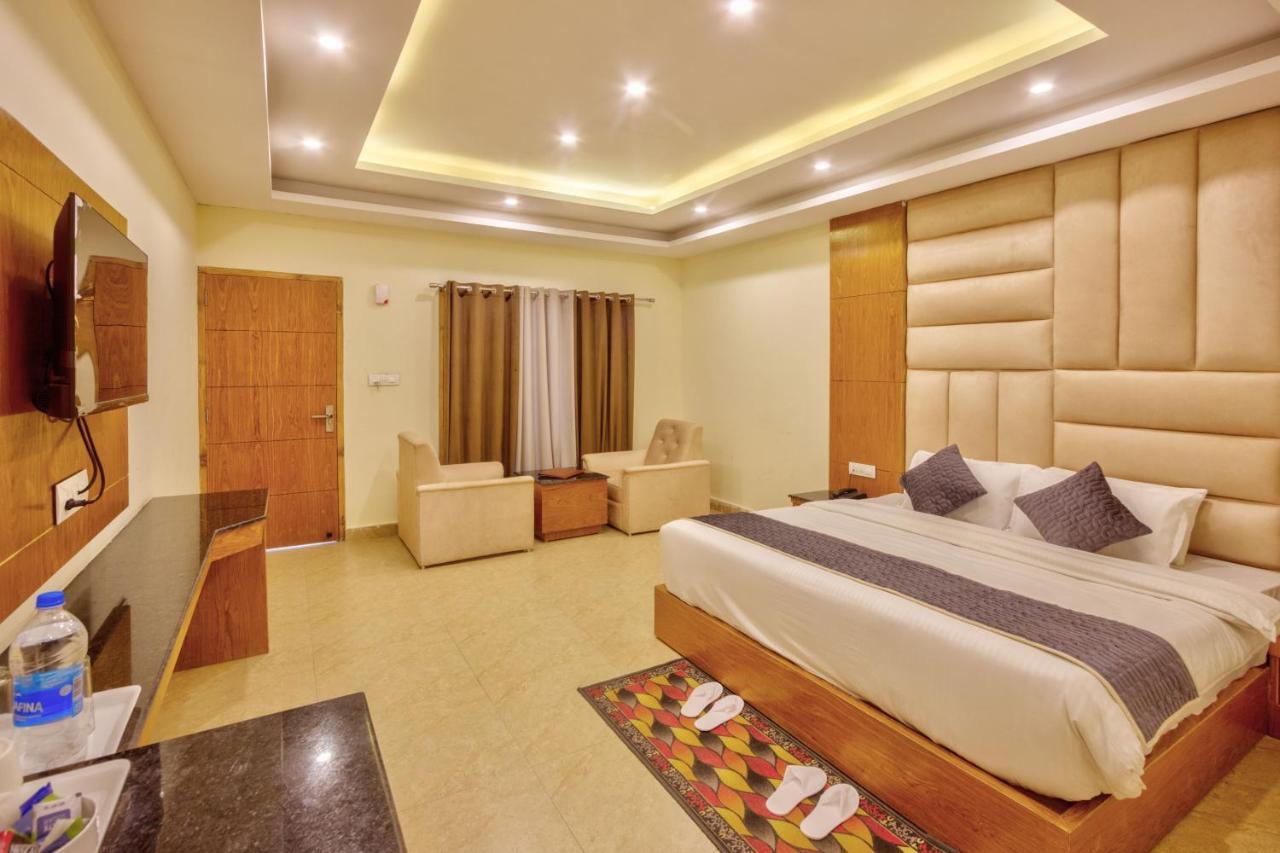 Shivalaya Retreat & Resort *