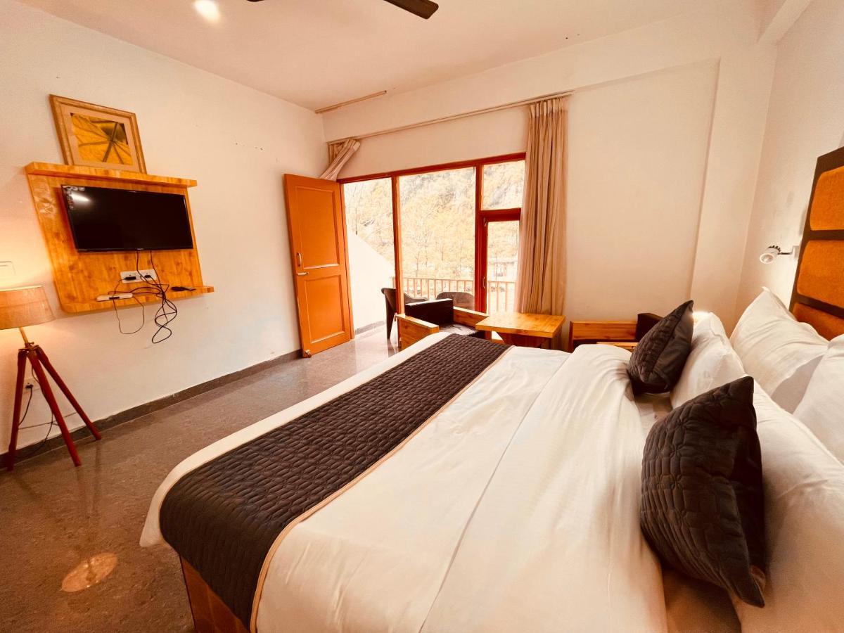 Hotel Riverdale Resort, - A Riverside M98160-24300