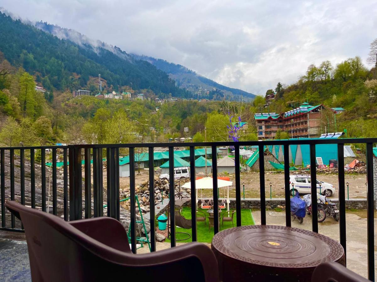 Riverdale Resort, - A Riverside M98160-24300 4*