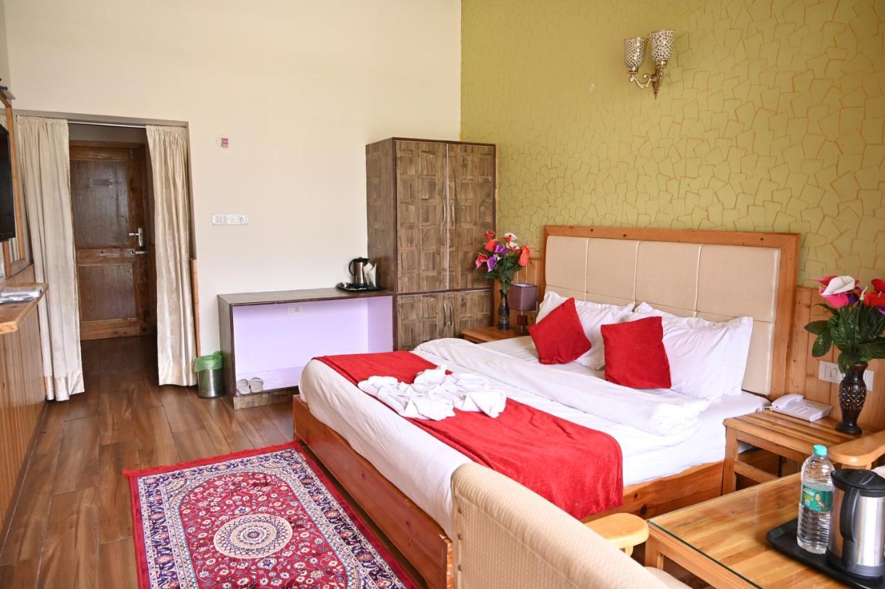 Seven Hills Hotel