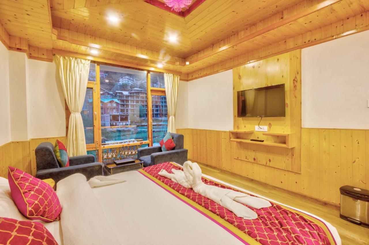 Goroomgo Daddy Guest house