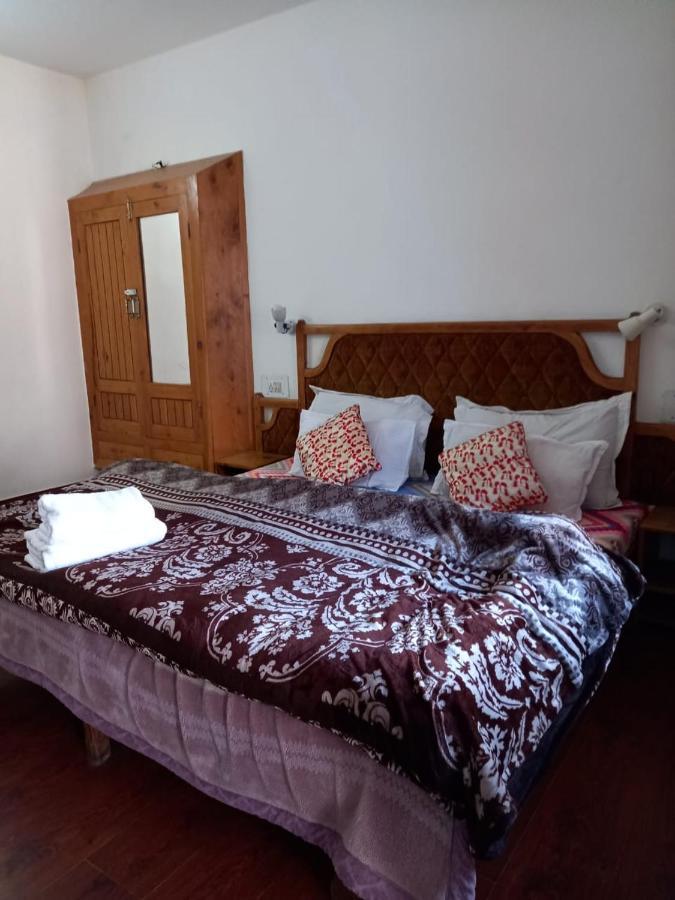 Tourist 10 Minutes Walking Distance From The Mall Hotel *