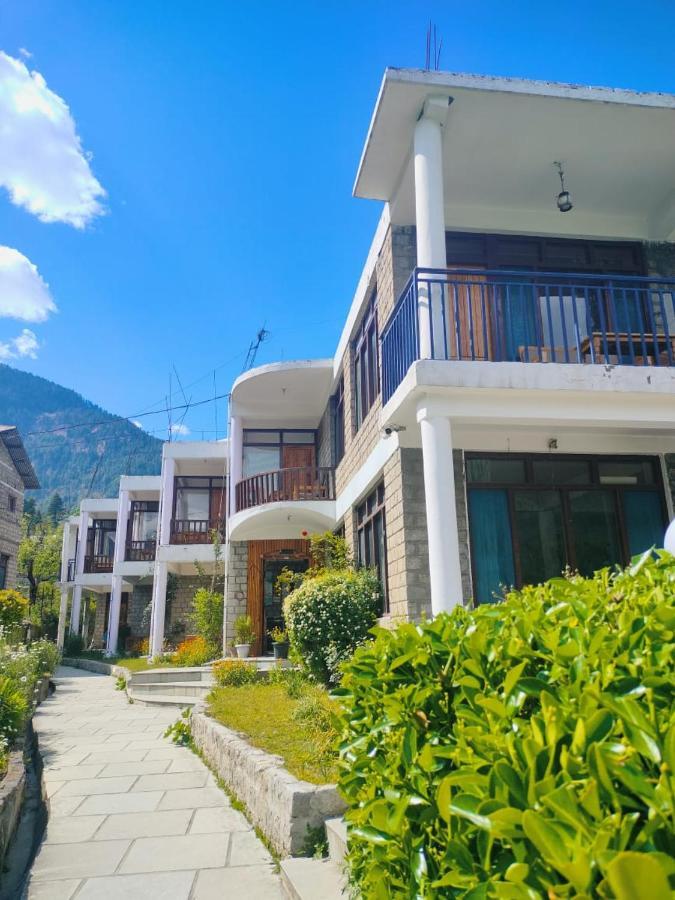 Hotel Tourist 10 Minutes Walking Distance From The Mall *