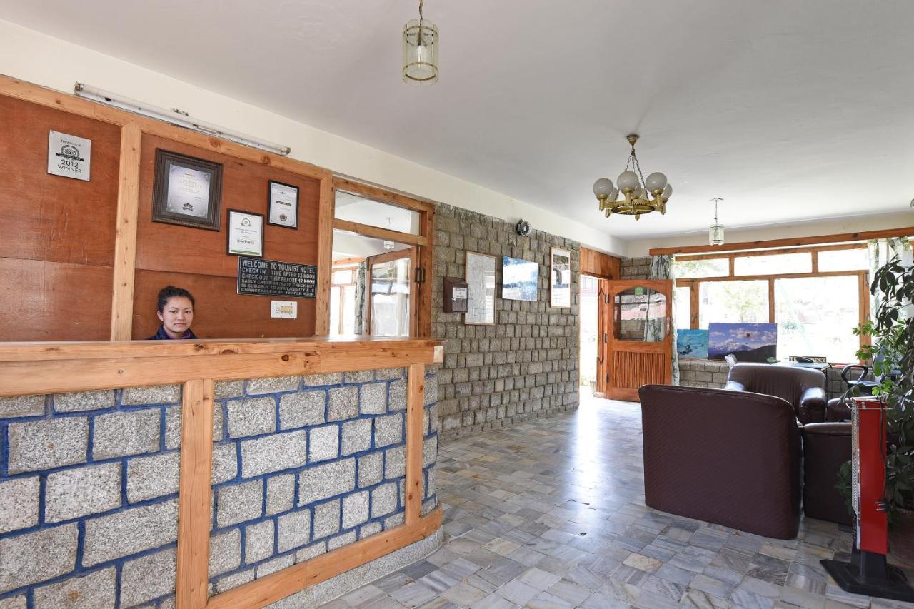 Tourist 10 Minutes Walking Distance From The Mall