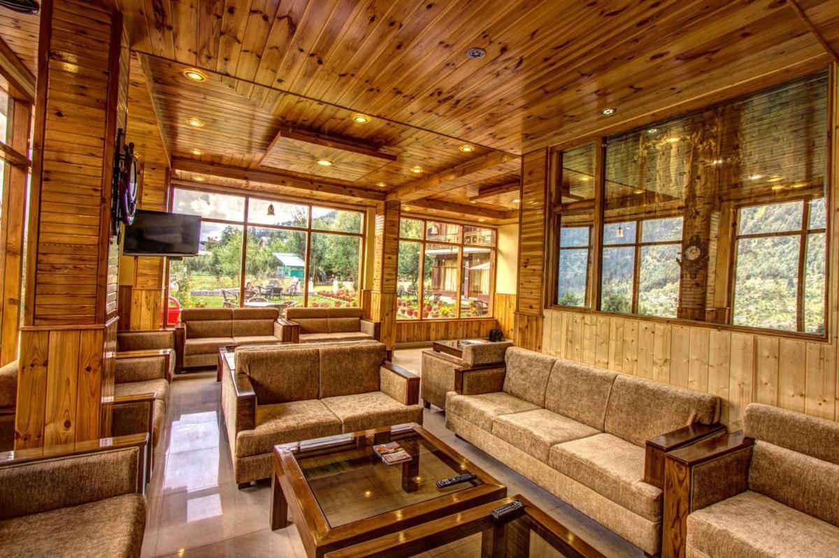 Hotel Snow Peak Retreat 3*