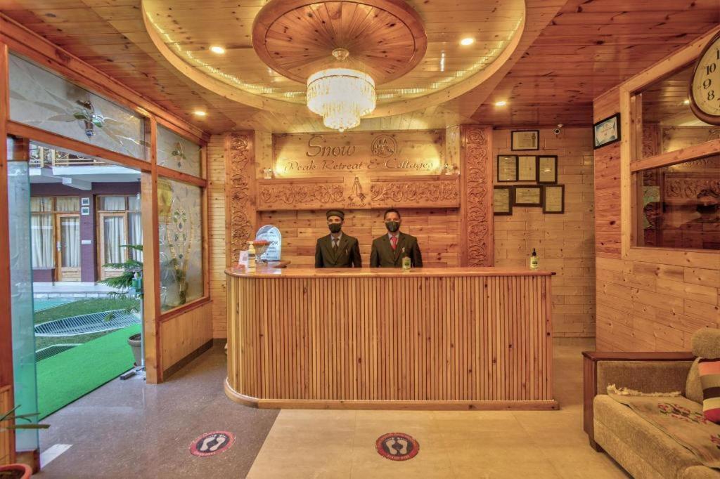 Hotel Snow Peak Retreat Manali (Himachal Pradesh)