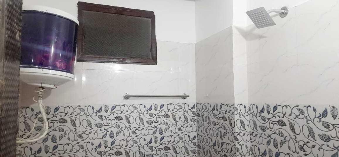 Oyo 81257 Lucky Guest house *