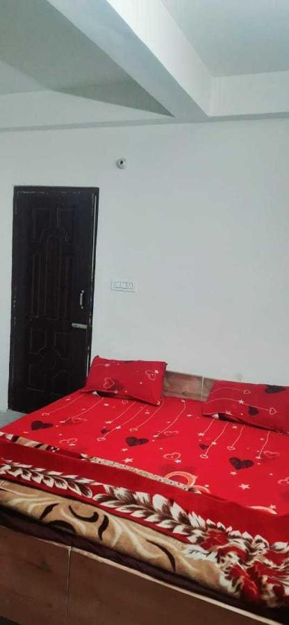 Guest house Oyo 81257 Lucky Manali (Himachal Pradesh)