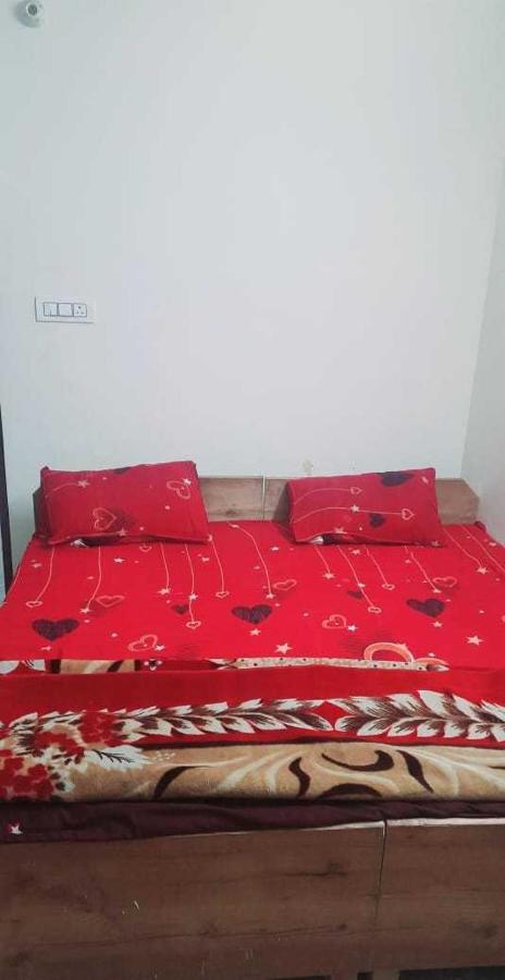 Guest house Oyo 81257 Lucky