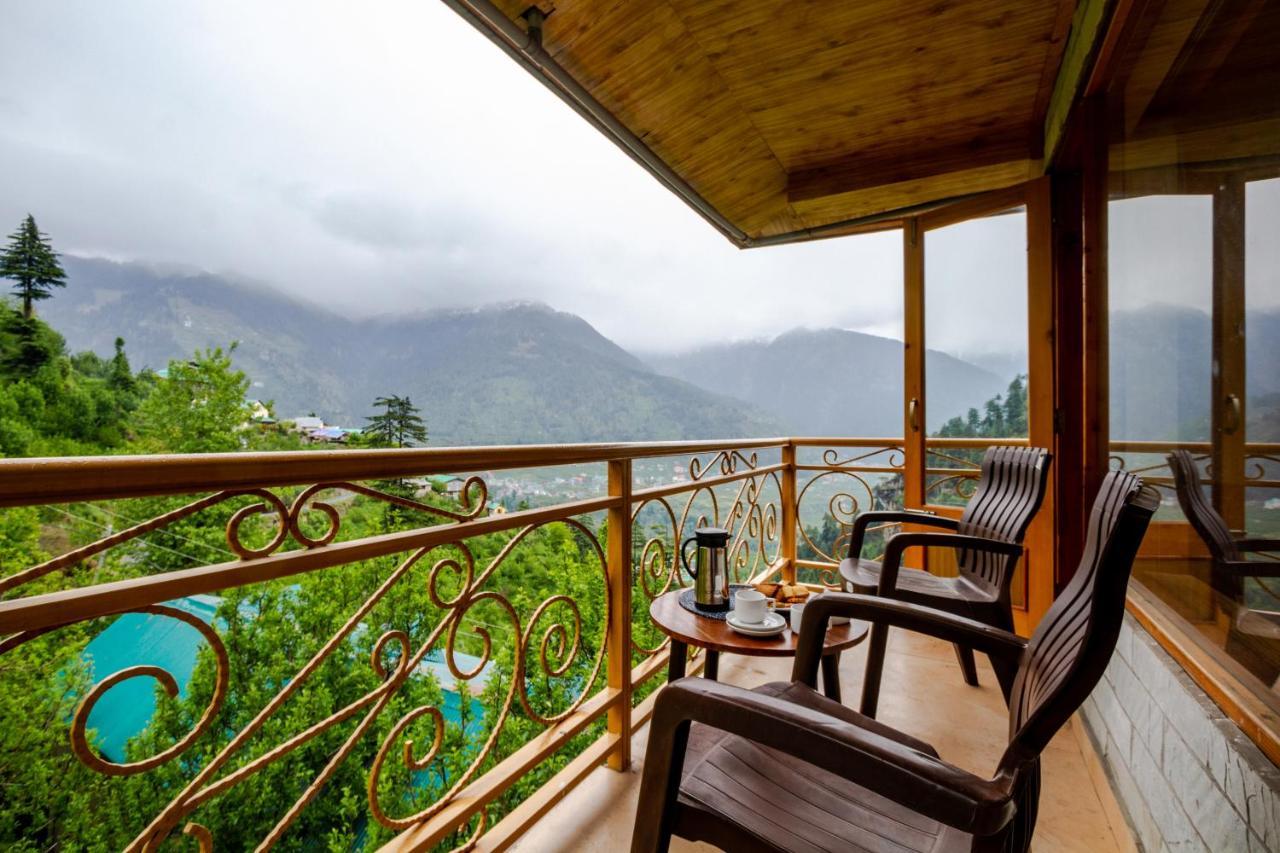 Hotel Kanyal Hills Manali (Himachal Pradesh)