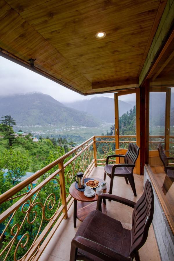 Kanyal Hills Hotel 3*