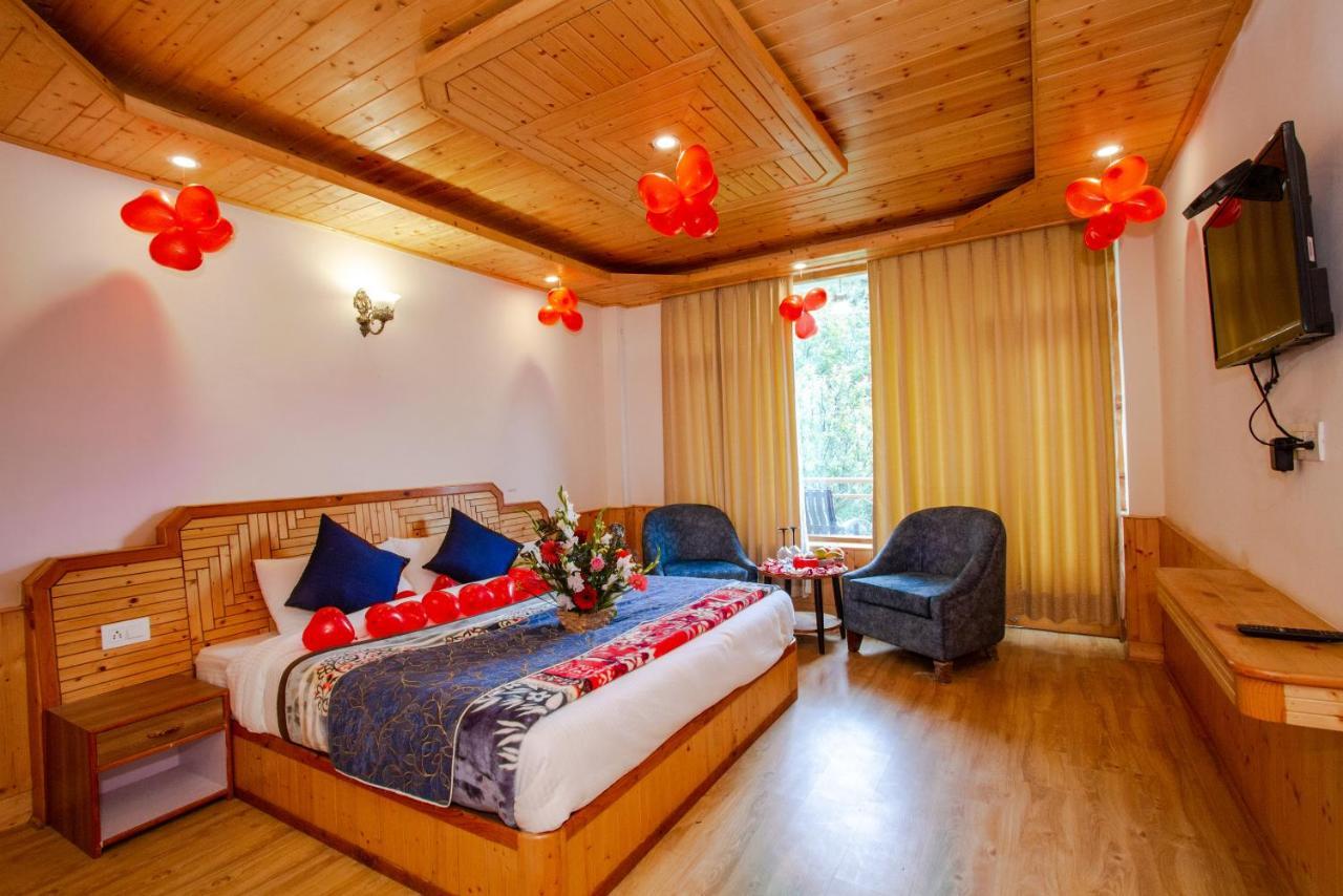 Kanyal Hills Manali (Himachal Pradesh)