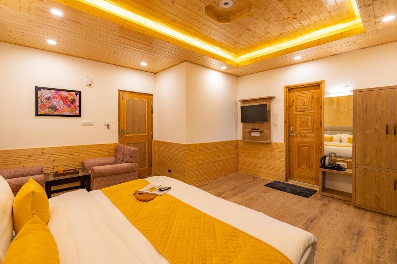 Hostel The Social Formerly Artbuzz Manali (Himachal Pradesh)
