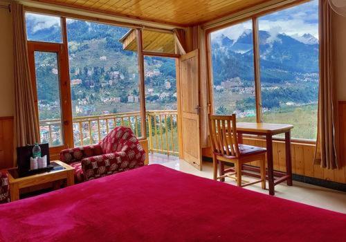 Mountain Face Hotel Manali (Himachal Pradesh)