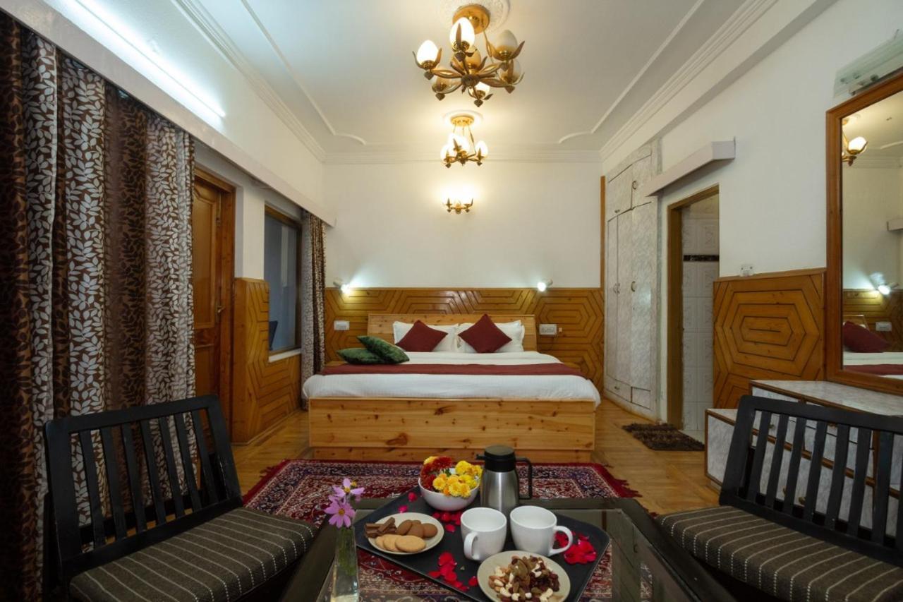 Hotel White Mist 3*