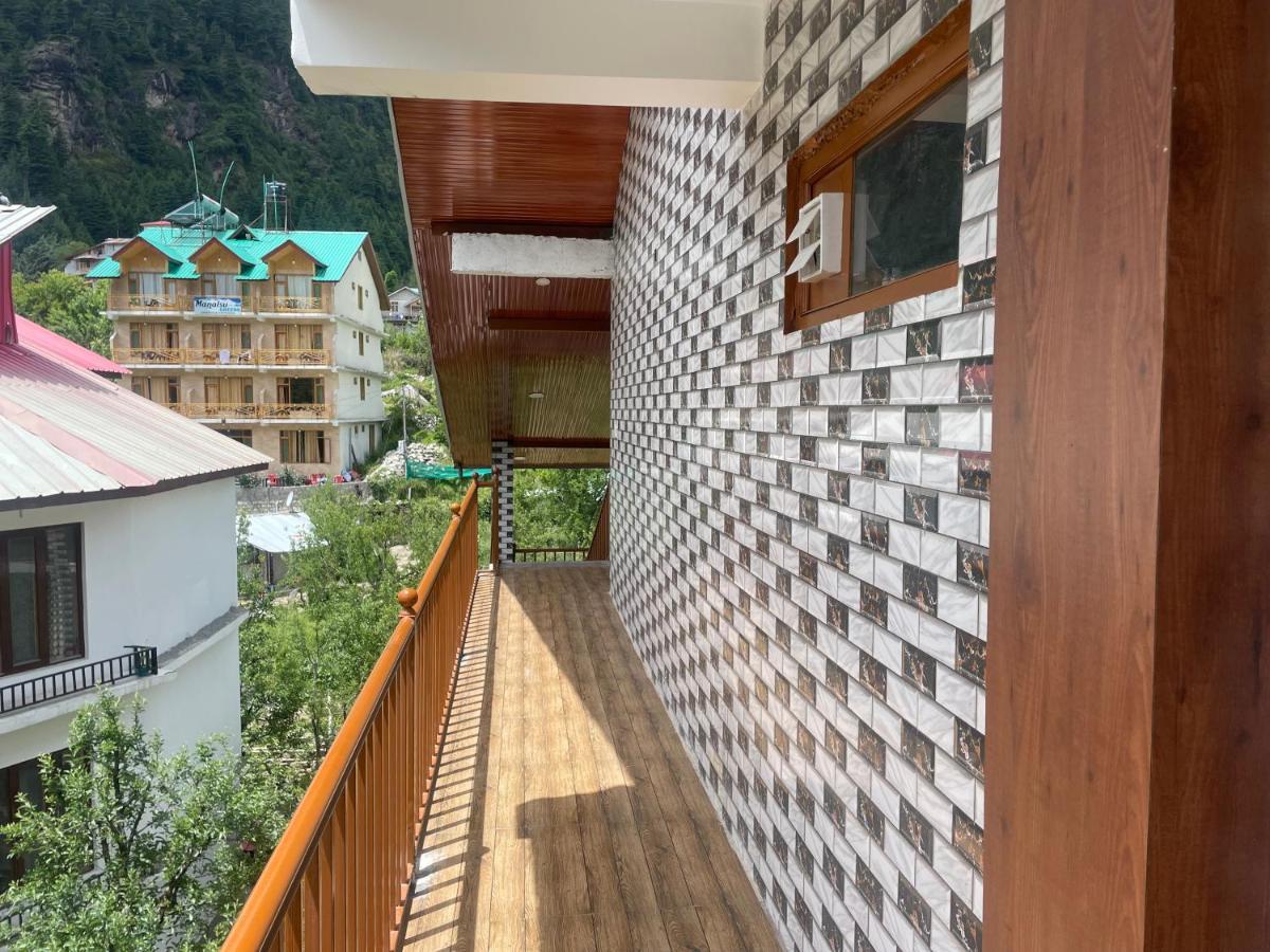 Vibes 3* Manali (Himachal Pradesh)