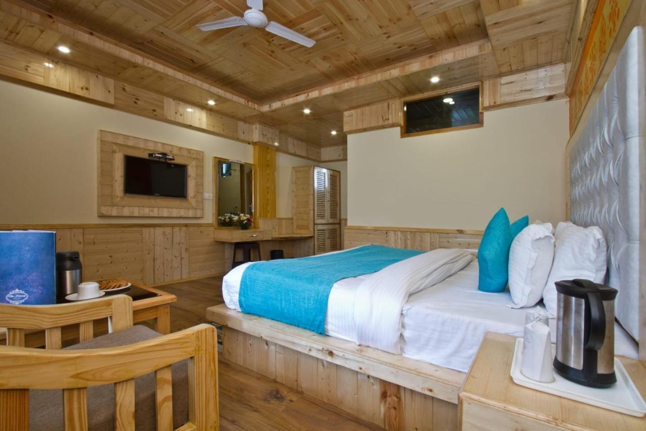 Hotel New Harmony 3*
