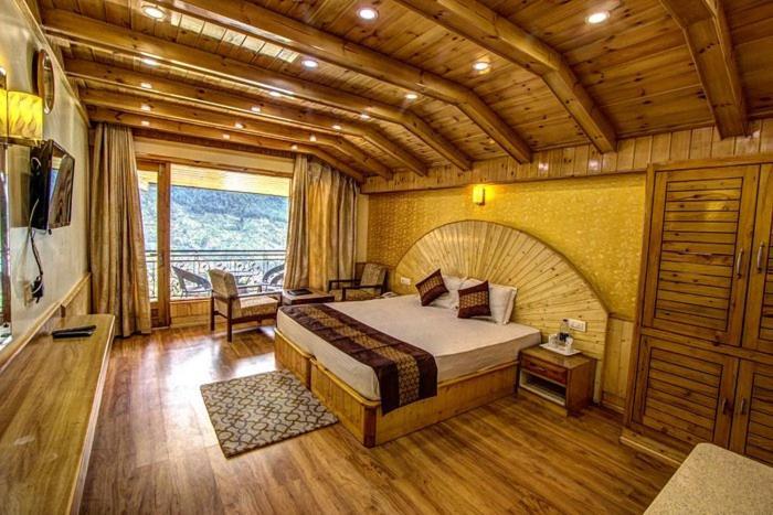 Snow Peak Retreat 3*
