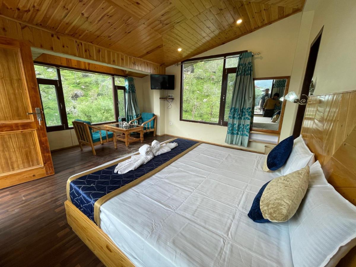 Bed & Breakfast Radhika Manali (Himachal Pradesh)
