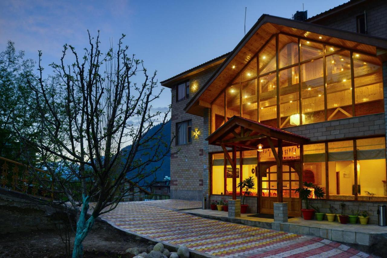 Clarks Suites, 4*