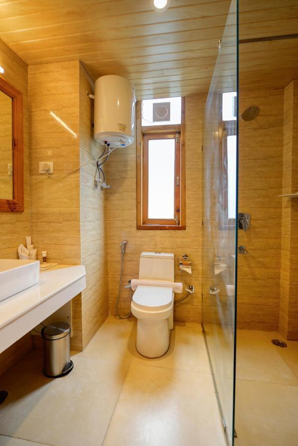 Clarks Suites, Hotel 4*