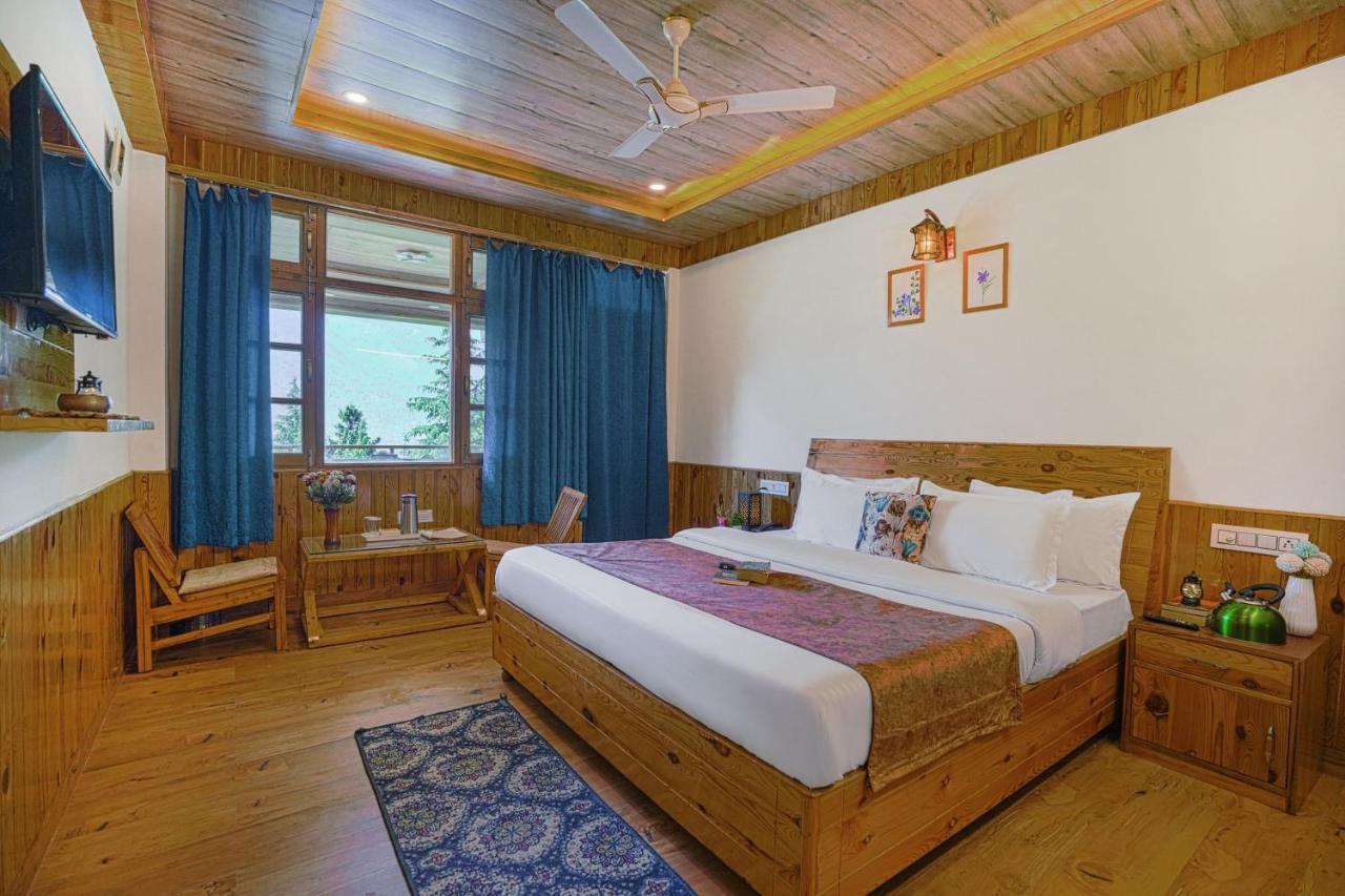 Saffronstays Kesar Villa, - Beautiful Amidst An Apple Orchard - Clear Roads Homestay *