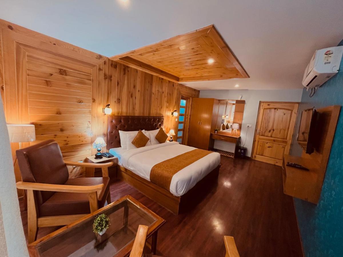 Hotel Winterline Near Mall Road - Centrally Heated & Air Cooled 3*