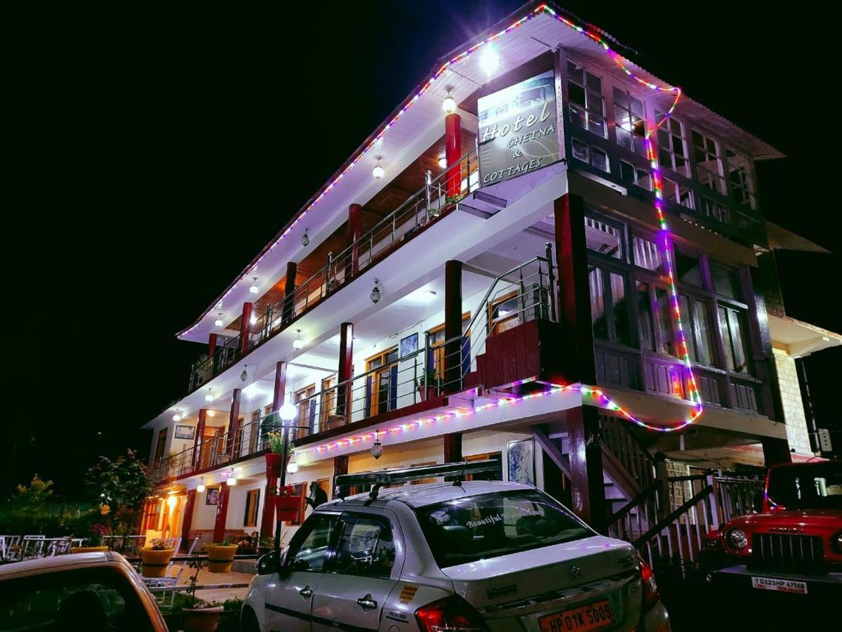 Chetna & Hotel