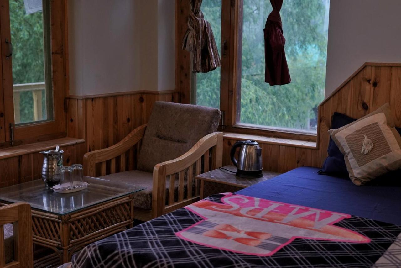 Off The Cuff Homestay
