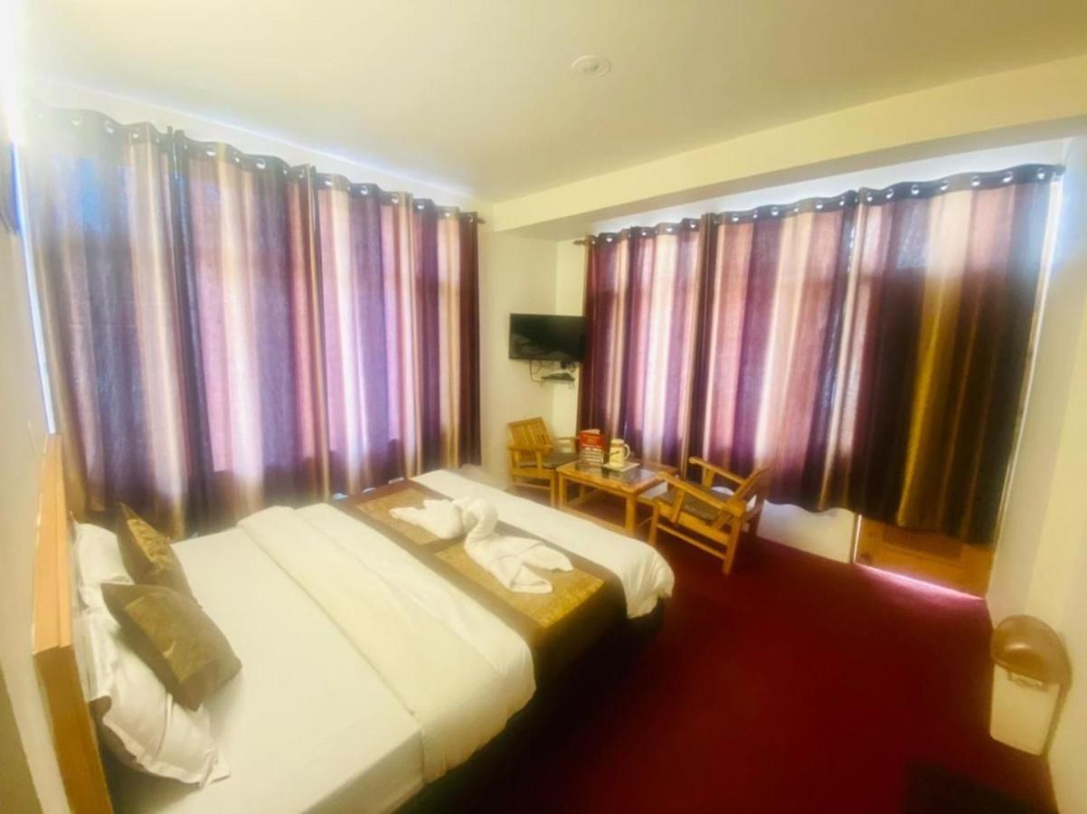 Destination Hotel 2*