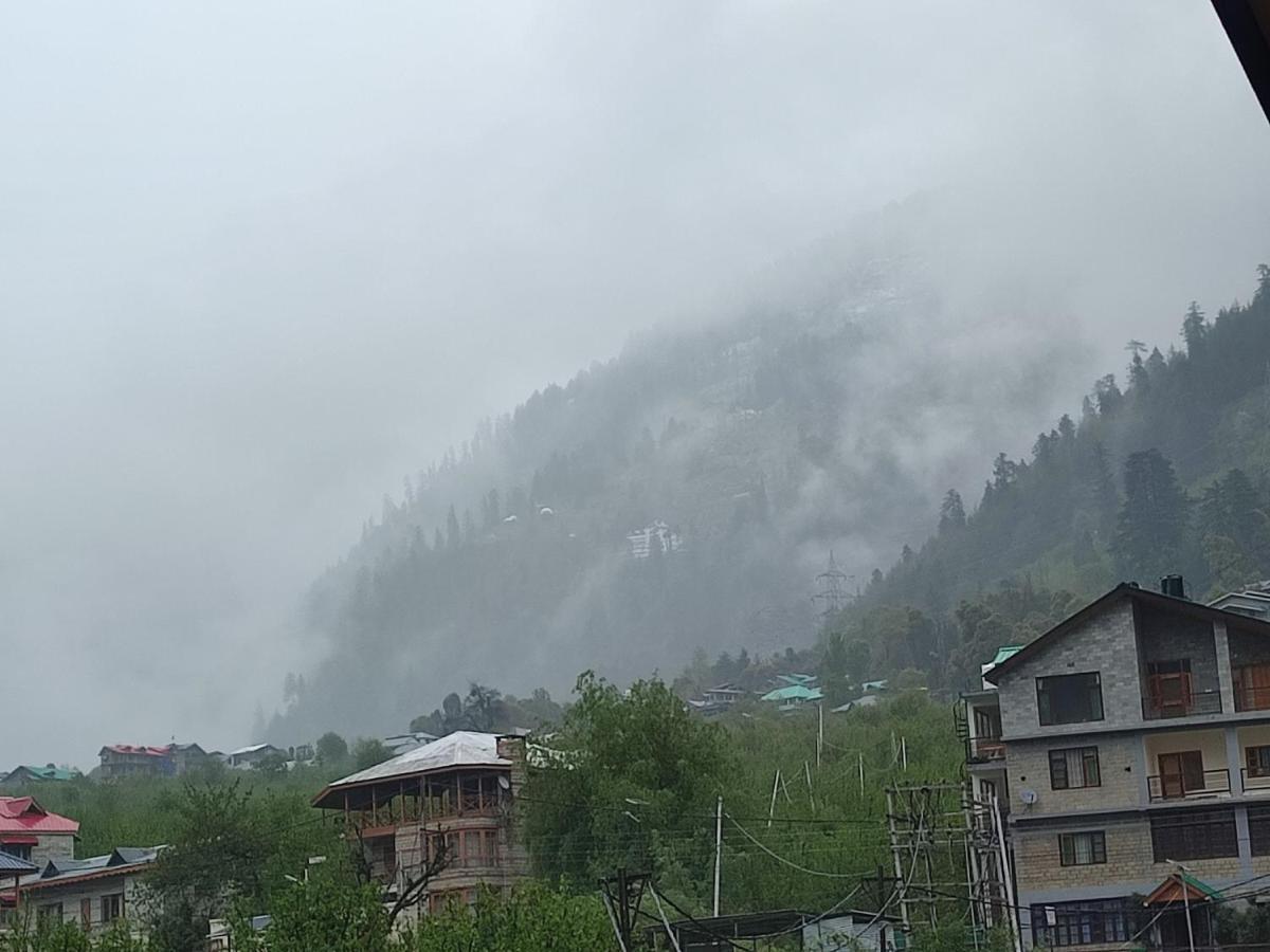 The Perch Bed & Breakfast Manali (Himachal Pradesh)