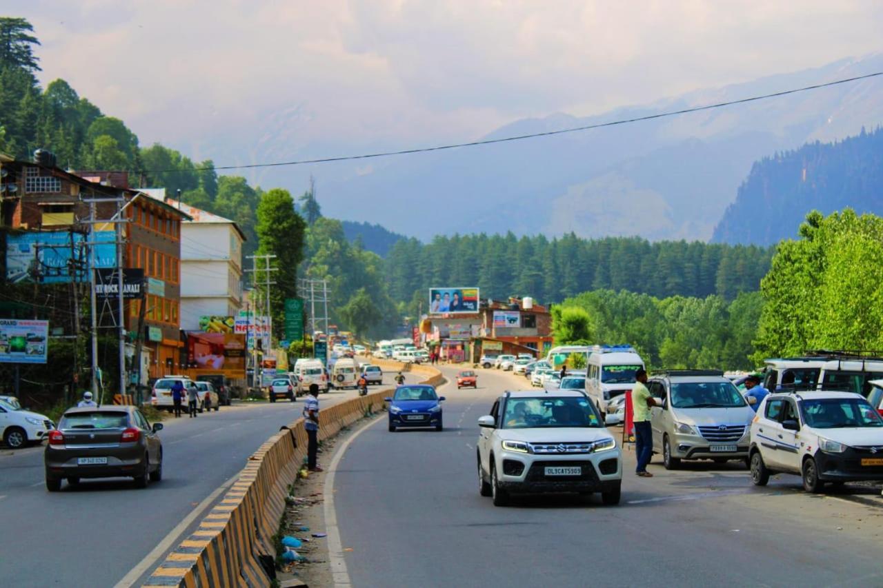 The River Front On Mall Road 4* Manali (Himachal Pradesh)