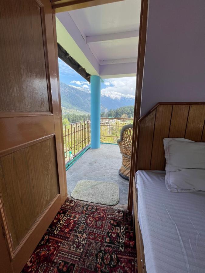 Honey House Manali (Himachal Pradesh)