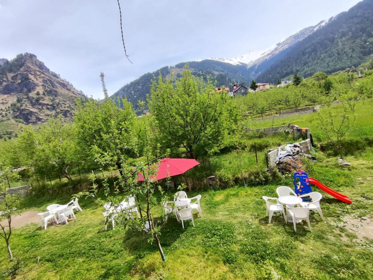 Hotel The Eleena Aastha - 3 Star Luxury Manali (Himachal Pradesh)