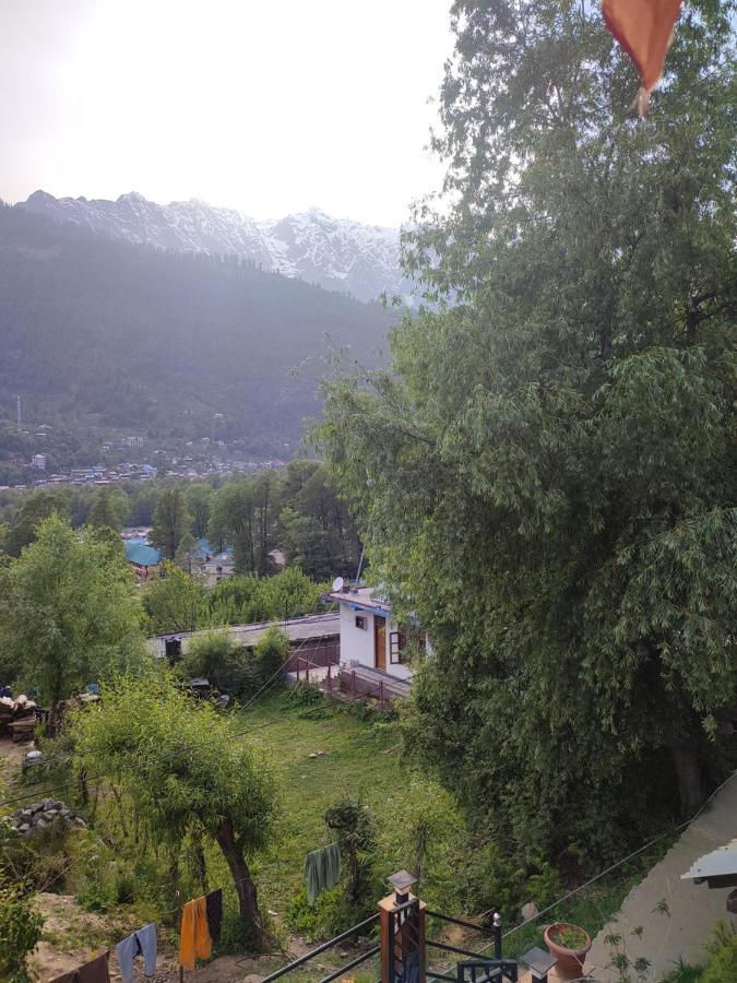 Off The Cuff Manali (Himachal Pradesh)