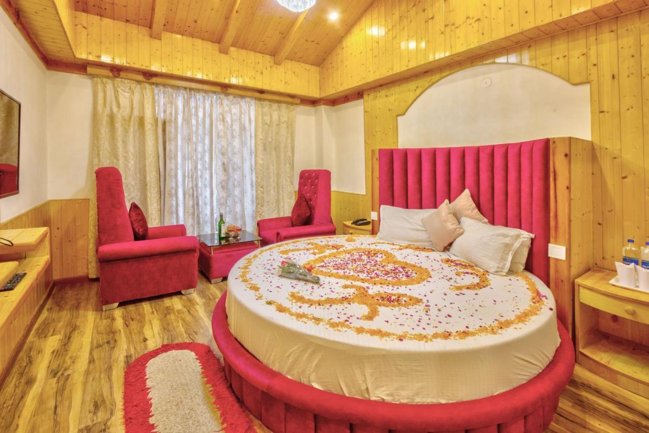 Goroomgo Daddy Guest house 3*