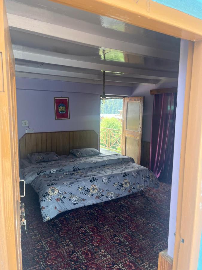Honey House Manali (Himachal Pradesh)