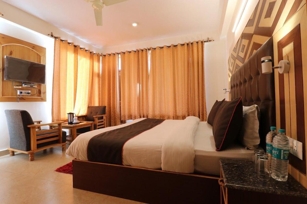 Hotel Neha Regency 3*