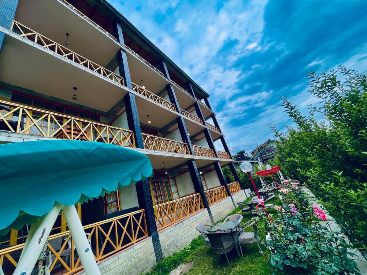 Naina Spring Resort, - Away From City Hustle Manali (Himachal Pradesh)