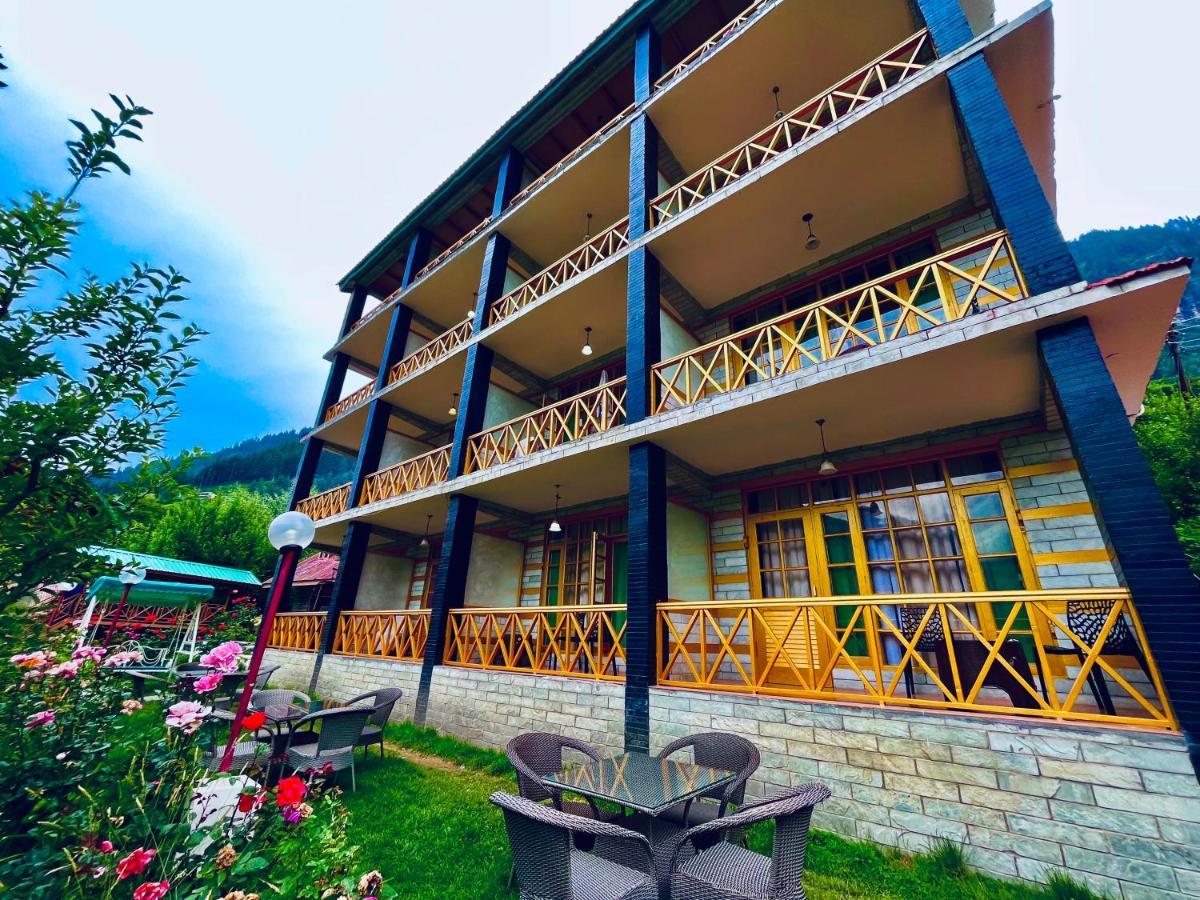 Hotel Naina Spring Resort, - Away From City Hustle Manali (Himachal Pradesh)