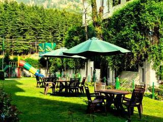Renest River Country Resort